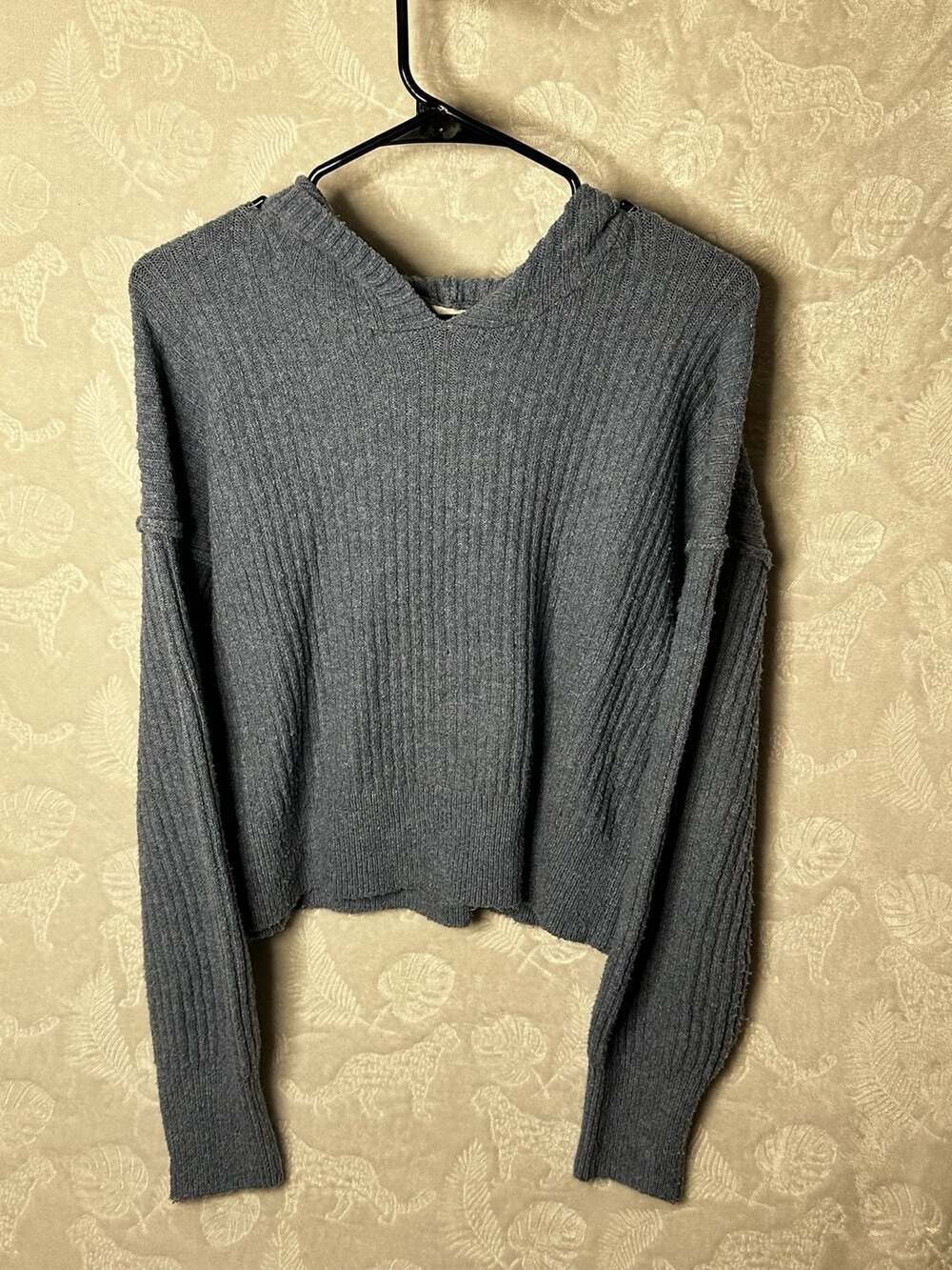 Pink Rose Ribbed Knit Cropped Hoodie Gray Size M